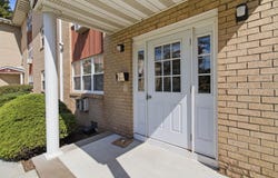 2 RADIO AVE, Secaucus, NJ 07094