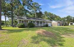 210 Nottingham Drive, Havelock, NC 28532