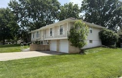 2001 Thunderbird Drive, Harrisonville, MO 64701
