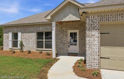 114 Newport Drive, Canton, MS 39046