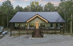 218 Buckeye Ln, Wilder, TN 38589