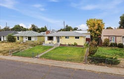 1211 E Garland Ave, Spokane, WA 99207