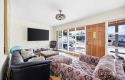 37 Pine St, Wofford Heights, CA 93285