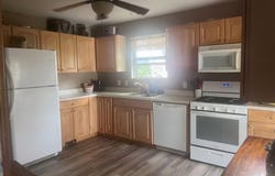 943 Pond Brook Avenue, Malta, IL 60150
