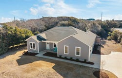309 Pine Knoll Circle, Pine Knoll Shores, NC 28512