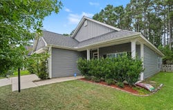477 Foxbank Plantation Boulevard, Moncks Corner, SC 29461