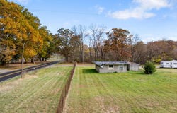 6501 Hawkins Road, Jackson, MI 49201