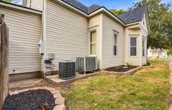 508 4th Street, Monett, MO 65708
