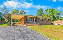 5752 Nylon Drive, Winston-Salem, NC 27105