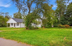 1228 Squires Alley, Richmond, KY 40475