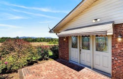 3858 N Highway 101, Greer, SC 29651