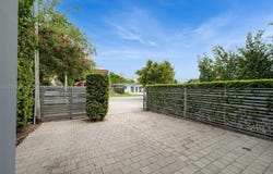 3448 SW 23rd St, Miami, FL 33145