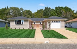 26 Grenada Street, Toms River, NJ 08757