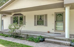 9 Weston Avenue, Gladstone, MI 49837