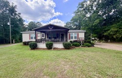 202 S Enoch Grove Road, Florence, MS 39073