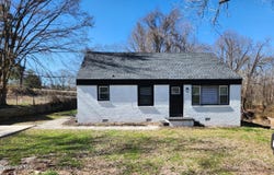 129 Northside Drive, Jackson, TN 38301