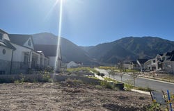 761 E RIDGE Dr, Salem, UT 84653