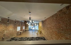 124 E Washington St, IowaCity, IA 52240