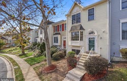 6914 COMPTON Lane, CENTREVILLE, VA 20121
