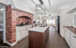 1029 Fairlane Road, Schenectady, NY 12306
