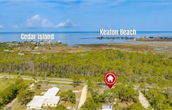 21028 Beach Rd, Keaton Beach, FL 32348