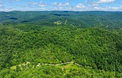 582 Brooks Road, Sneedville, TN 37869