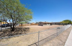 2810 E Roeser Road, Phoenix, AZ 85040