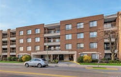 376 Central Avenue, Lawrence, NY 11559