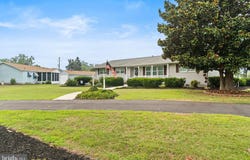 112 WEST Avenue, OCEAN VIEW, DE 19970