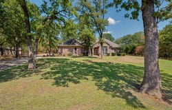 5600 Bridle Path, Aubrey, TX 76227