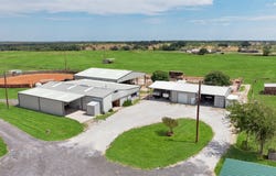 900 Leech, Poolville, TX 76487