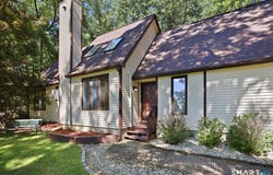 42 Puddin Lane, Mansfield, CT 06268