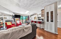 3337 Forest Ct, Roanoke, VA 24018