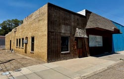 621&623 Carson Ave, Las Animas, CO 81054