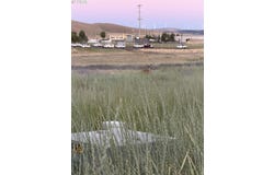 W Nesbitt St, Goldendale, WA 98620