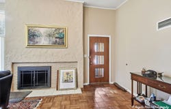 2923 Shorewood Drive, McHenry, IL 60050