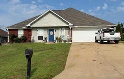 107 Eastbriar Dr, Saltillo, MS 38866