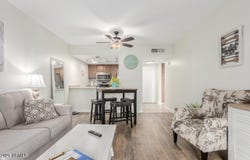 3033 E DEVONSHIRE Avenue, Phoenix, AZ 85016
