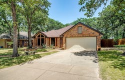 736 High Crest Drive, Azle, TX 76020