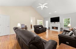 3322 Barry Lane, Gainesville, GA 30506