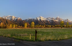 805 E OATGRASS Road, Jackson, WY 83001