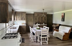 8869 Fredericksburg Road, Fredericksburg, OH 44627