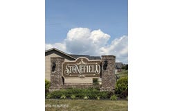 171 Stonefield Drive, Harrogate, TN 37752