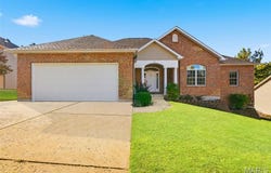 212 Walnut Street, New Haven, MO 63068