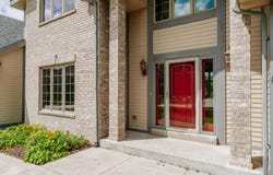 3976 Woodridge Ct, Richfield, WI 53017