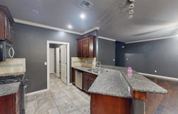 1722 Robin Dr, Woodward, OK 73801
