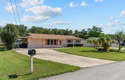 1630 Paradise Lane, Astor, FL 32102