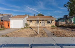 2114 Rumrill Blvd, San Pablo, CA 94806