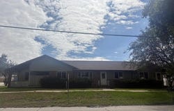 1122 Main St, Manson, IA 50563