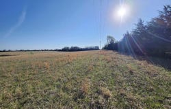 Highway H, Grovespring, MO 65662